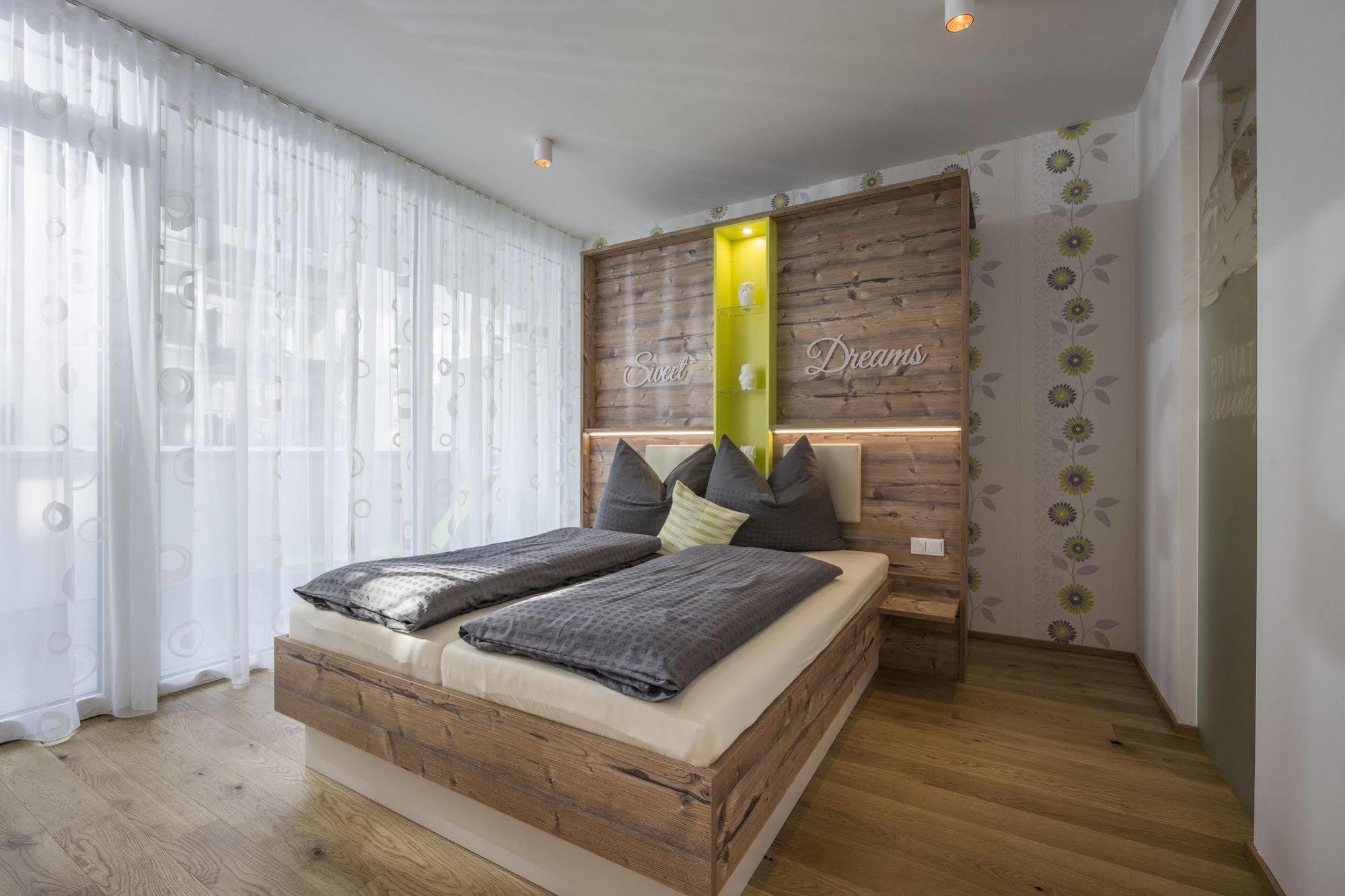 Private Living Apartments Kufstein Esterno foto