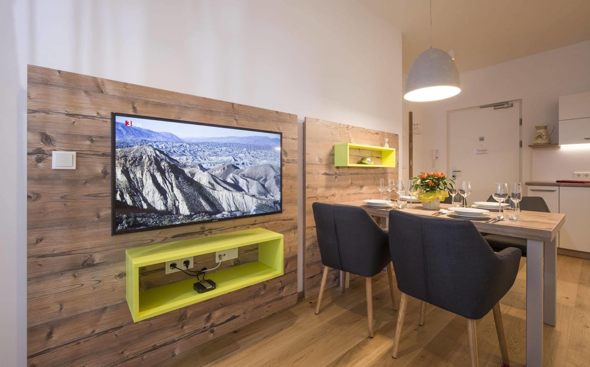 Private Living Apartments Kufstein Esterno foto